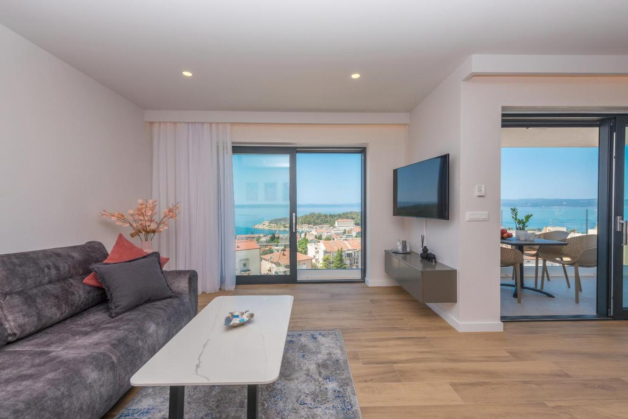 Luxury Adria Sea & City View Apartment Макарська Екстер'єр фото
